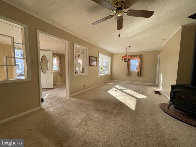 50 VAN BUREN ST, Deepwater, NJ 08023