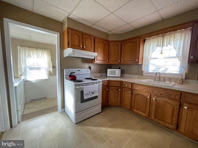 50 VAN BUREN ST, Deepwater, NJ 08023