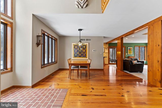 100 RICHLAND RD, Carlisle, PA 17015