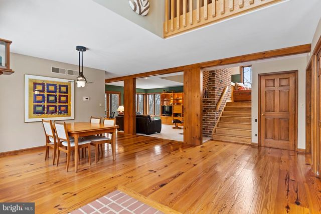 100 RICHLAND RD, Carlisle, PA 17015