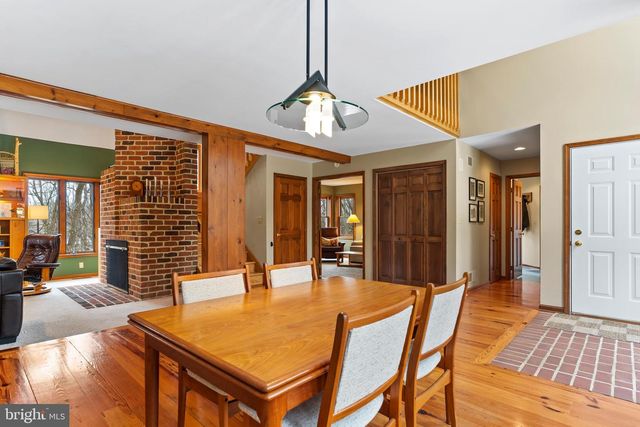 100 RICHLAND RD, Carlisle, PA 17015