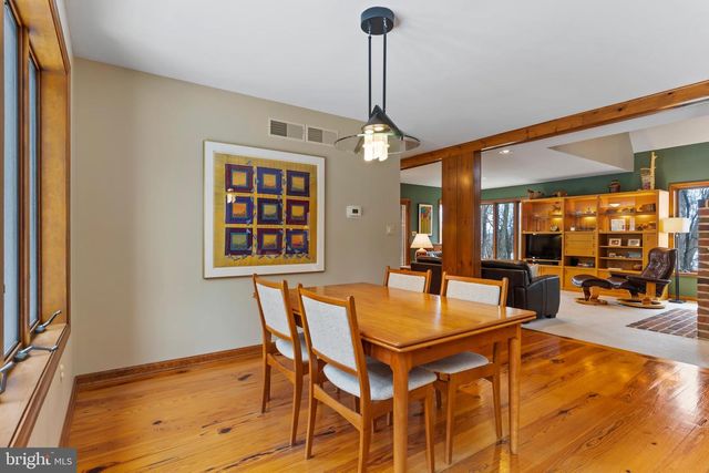 100 RICHLAND RD, Carlisle, PA 17015