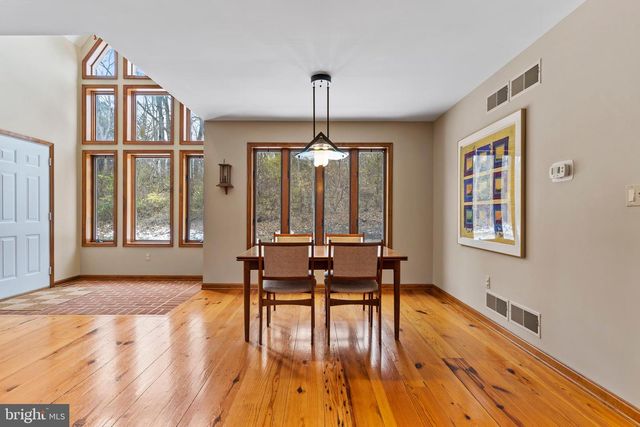 100 RICHLAND RD, Carlisle, PA 17015