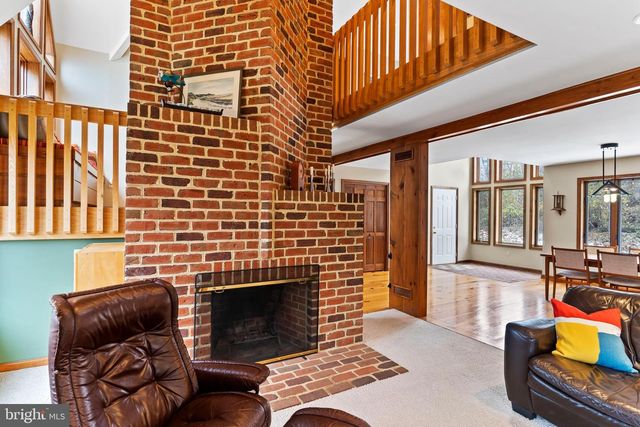 100 RICHLAND RD, Carlisle, PA 17015