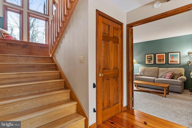 100 RICHLAND RD, Carlisle, PA 17015