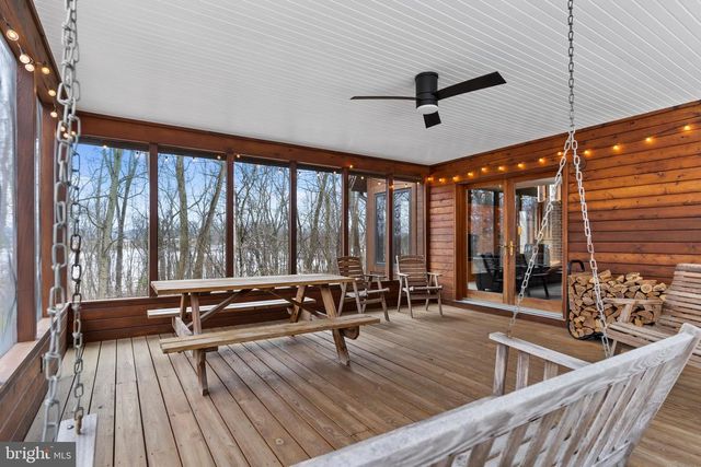 100 RICHLAND RD, Carlisle, PA 17015