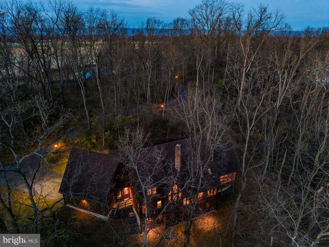 100 RICHLAND RD, Carlisle, PA 17015