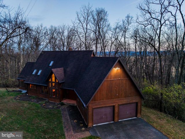 100 RICHLAND RD, Carlisle, PA 17015