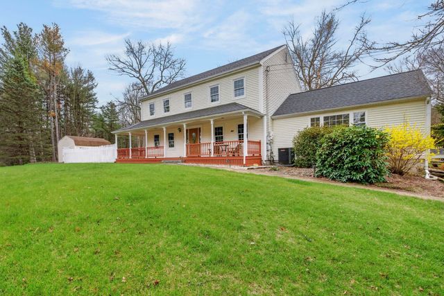2 Windsor Drive, Litchfield, NH 03052