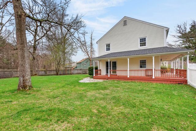 2 Windsor Drive, Litchfield, NH 03052