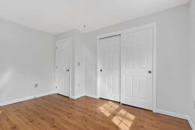 2 Windsor Drive, Litchfield, NH 03052
