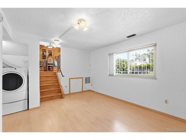 2120 Eddington Way, Colorado Springs, CO 80916