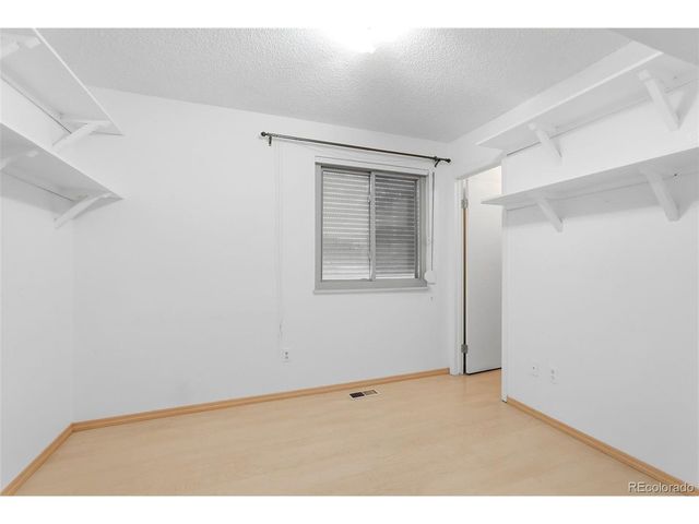 2120 Eddington Way, Colorado Springs, CO 80916
