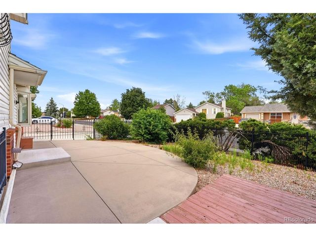2120 Eddington Way, Colorado Springs, CO 80916