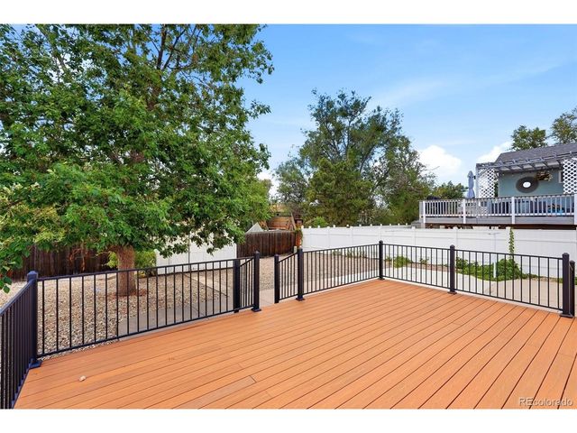 2120 Eddington Way, Colorado Springs, CO 80916