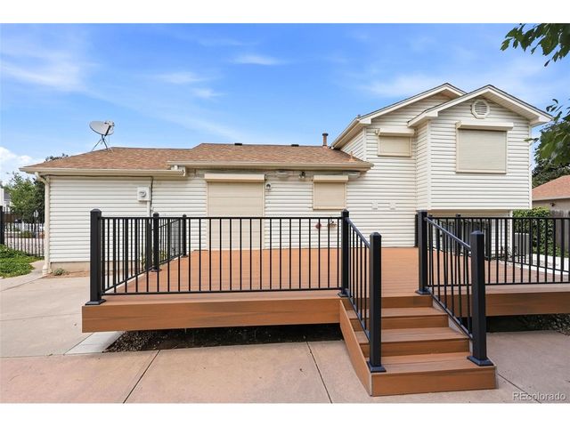2120 Eddington Way, Colorado Springs, CO 80916