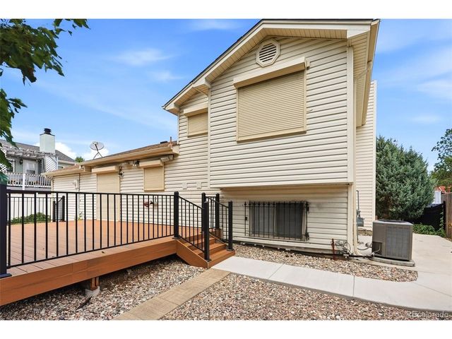 2120 Eddington Way, Colorado Springs, CO 80916
