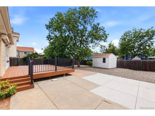 2120 Eddington Way, Colorado Springs, CO 80916