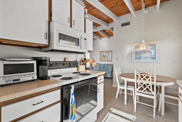 6006 MIDNIGHT PASS ROAD 11, Sarasota, FL 34242