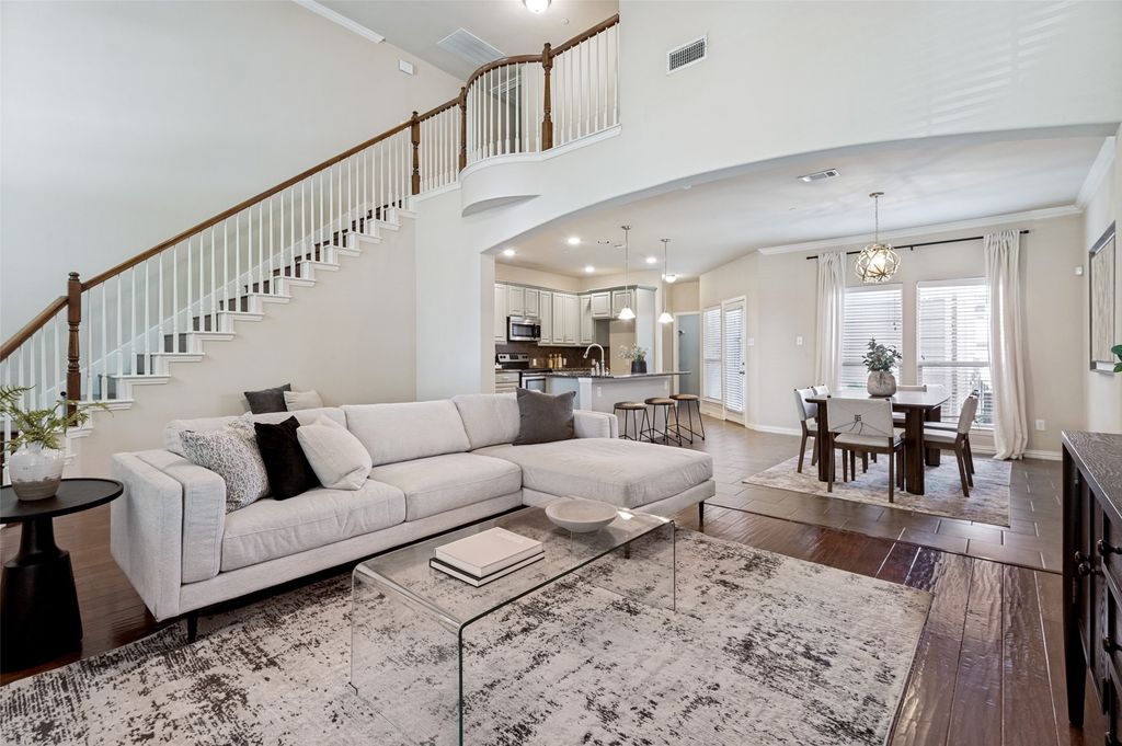 4916 Empire Way, Irving, TX 75038