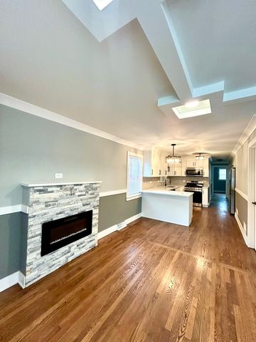 12613 S Michigan Avenue, Chicago, IL 60628