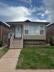 12613 S Michigan Avenue, Chicago, IL 60628