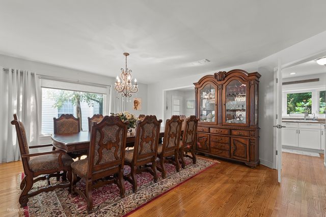 0N632 Gables Boulevard, Wheaton, IL 60187