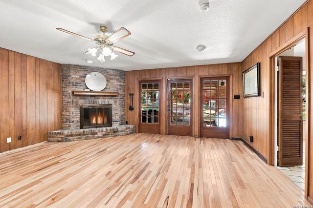 3443 HUNTERS CIR, San Antonio, TX 78230