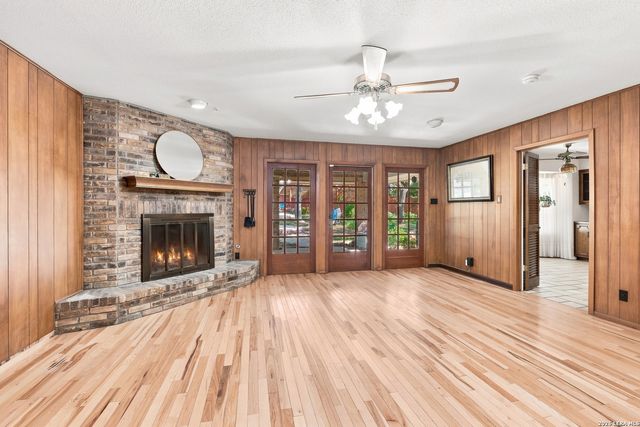 3443 HUNTERS CIR, San Antonio, TX 78230