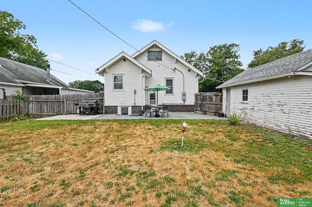827 S 8th Street, Norfolk, NE 68701