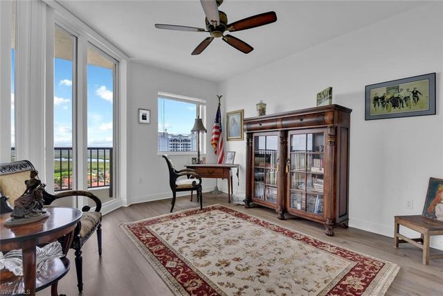 1065 Borghese LN 2003, Naples, FL 34114