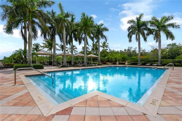 1065 Borghese LN 2003, Naples, FL 34114