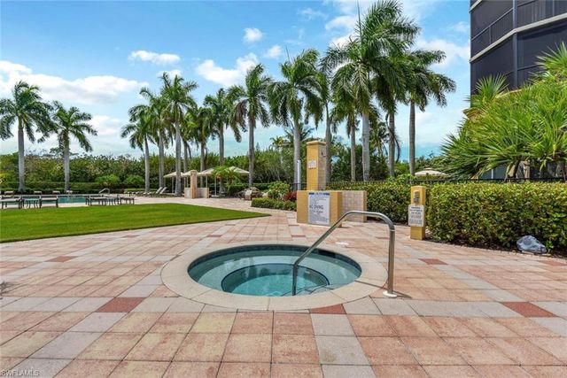 1065 Borghese LN 2003, Naples, FL 34114