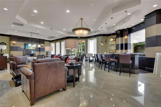 1065 Borghese LN 2003, Naples, FL 34114