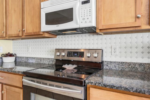 1037 Pecan Grove Blvd., Conway, SC 29527