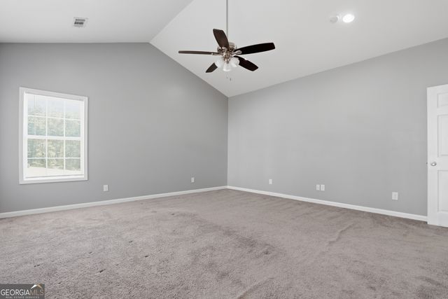 8 Landcaster Place, Oxford, GA 30054