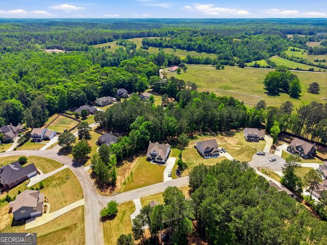 8 Landcaster Place, Oxford, GA 30054