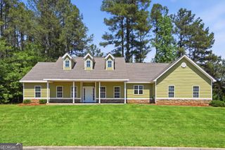 8 Landcaster Place, Oxford, GA 30054