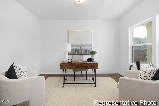 127 S Mule Way 105, Benson, NC 27504