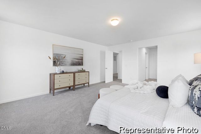 127 S Mule Way 105, Benson, NC 27504