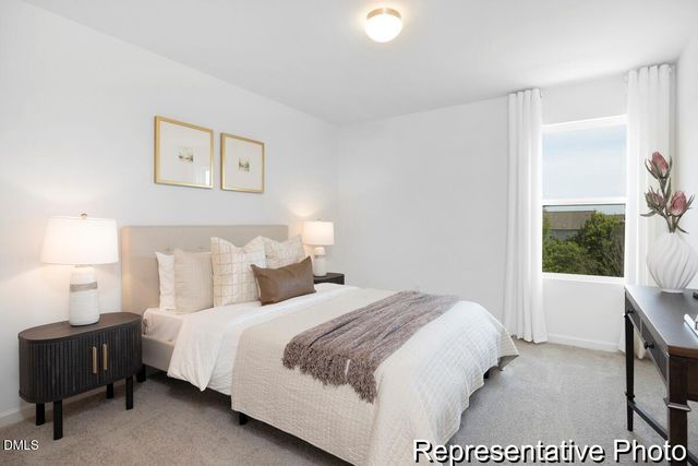 127 S Mule Way 105, Benson, NC 27504