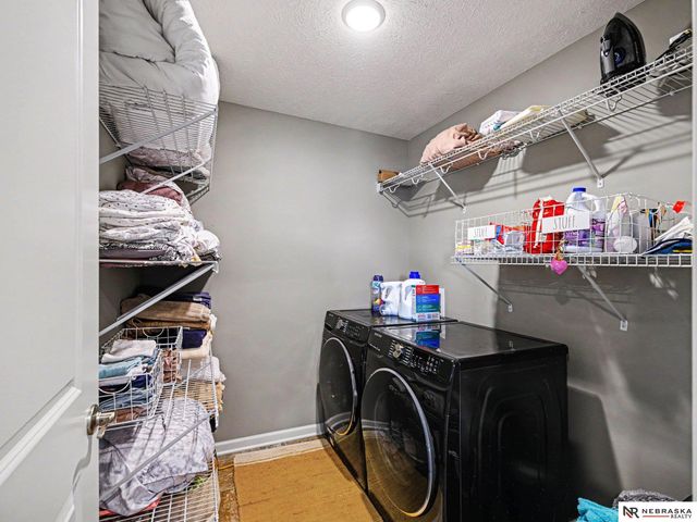 10515 S 110th Street, Papillion, NE 68046