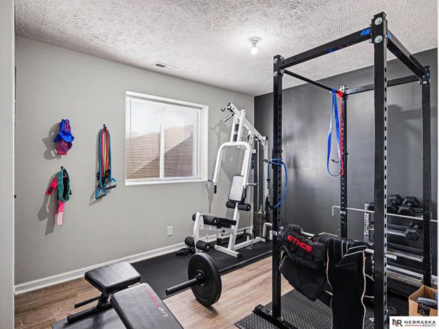 10515 S 110th Street, Papillion, NE 68046