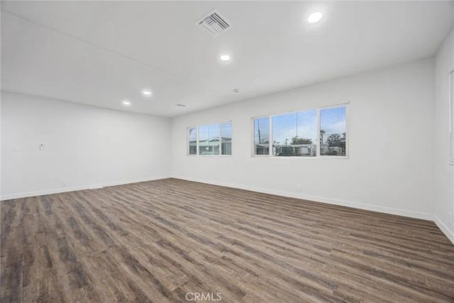 335 Hickorywood, Bakersfield, CA 93308