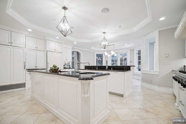 121 Churchill Road, Tenafly, NJ 07670