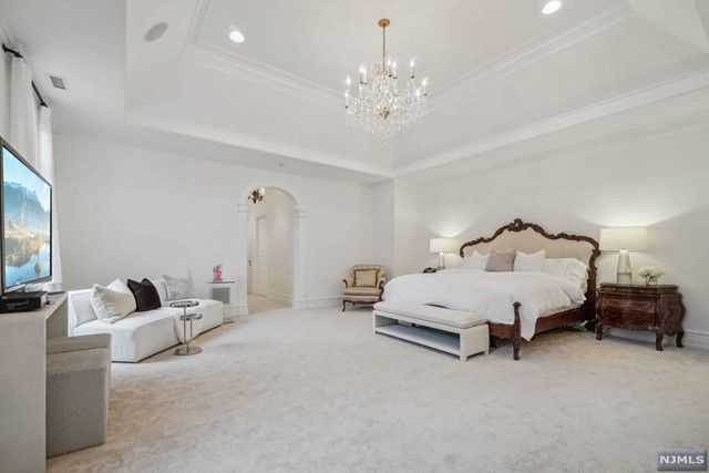 121 Churchill Road, Tenafly, NJ 07670