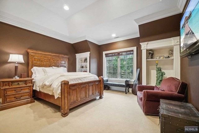 121 Churchill Road, Tenafly, NJ 07670