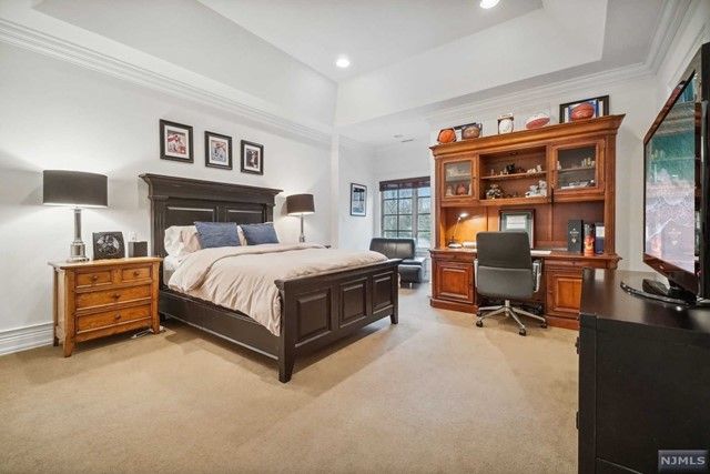 121 Churchill Road, Tenafly, NJ 07670