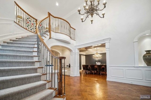 121 Churchill Road, Tenafly, NJ 07670