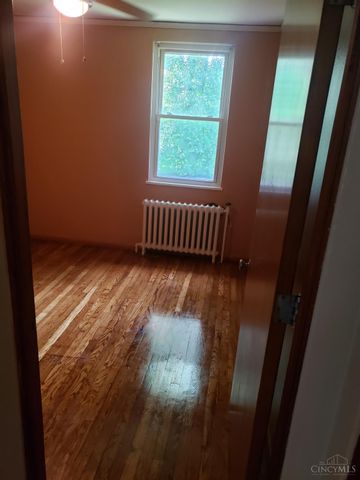 65 Drummond Street, Greenhills, OH 45218